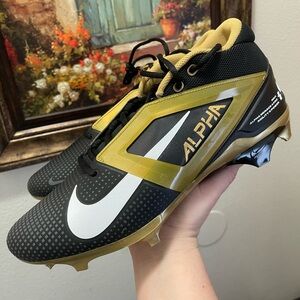 Nike Alpha Menace 4 Pro Black Metallic Gold cleats